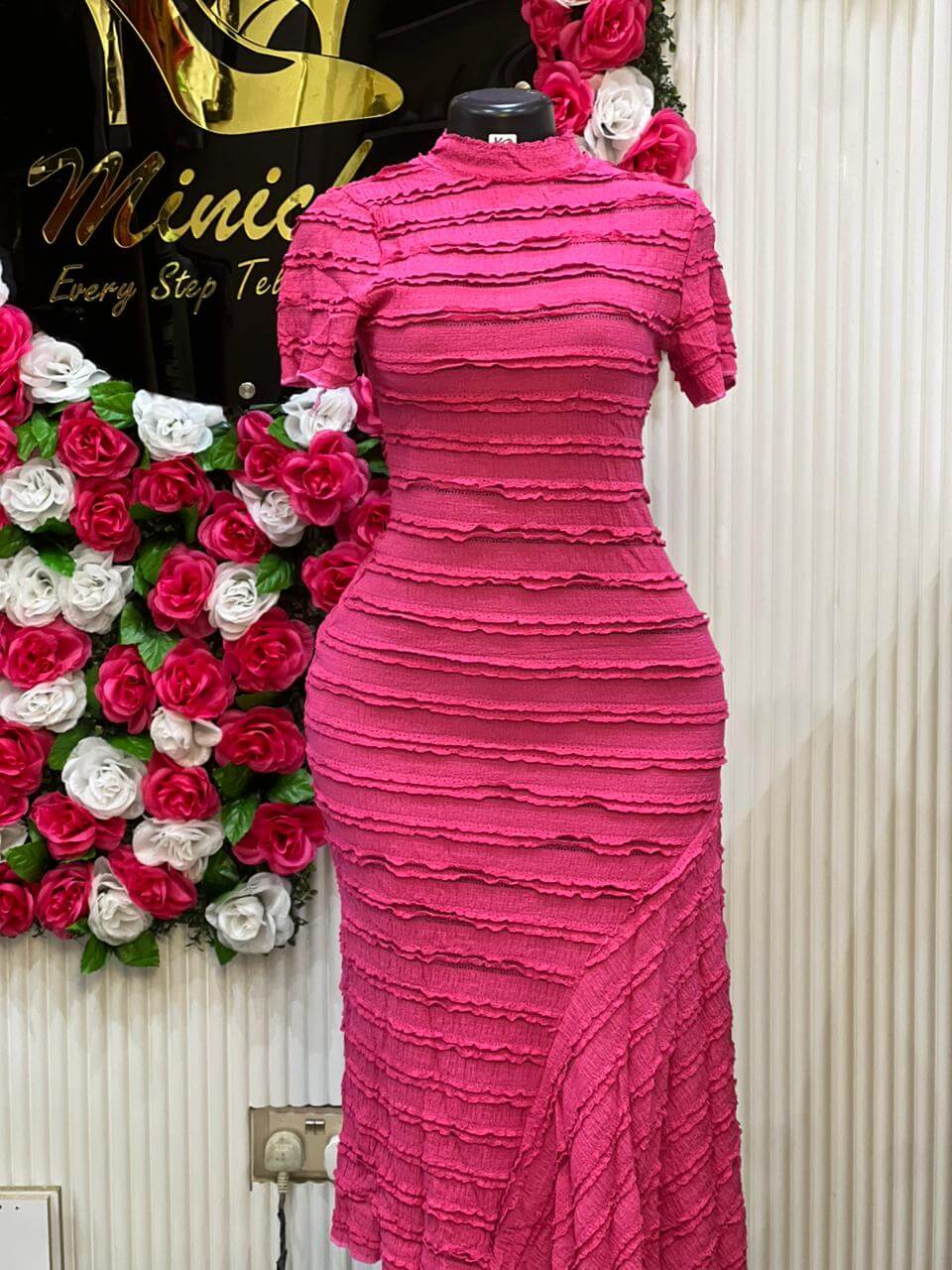Feminine Frill Midi Dress โ Pink