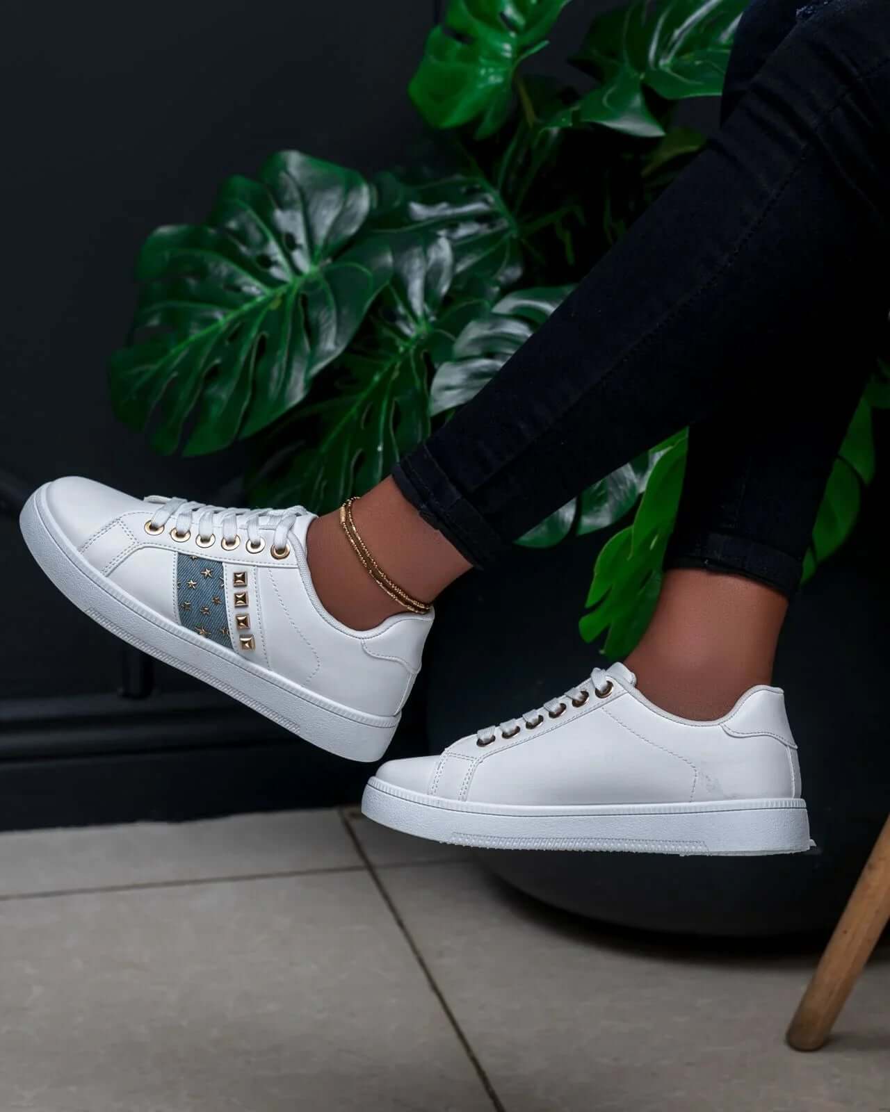 Diamond Sneakers (White) - Minichic collection