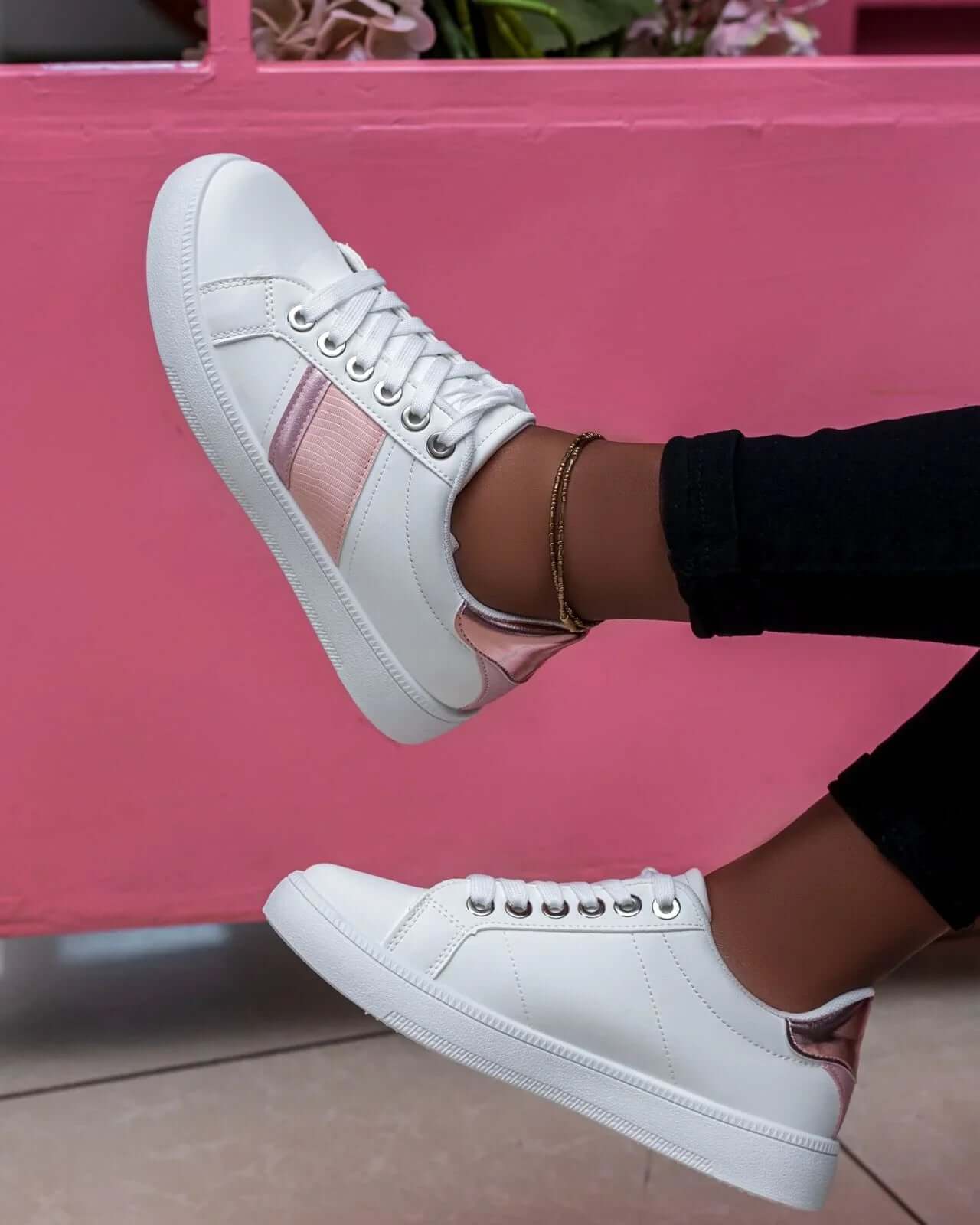 Aster Sneakers (W/pink) - Minichic collection
