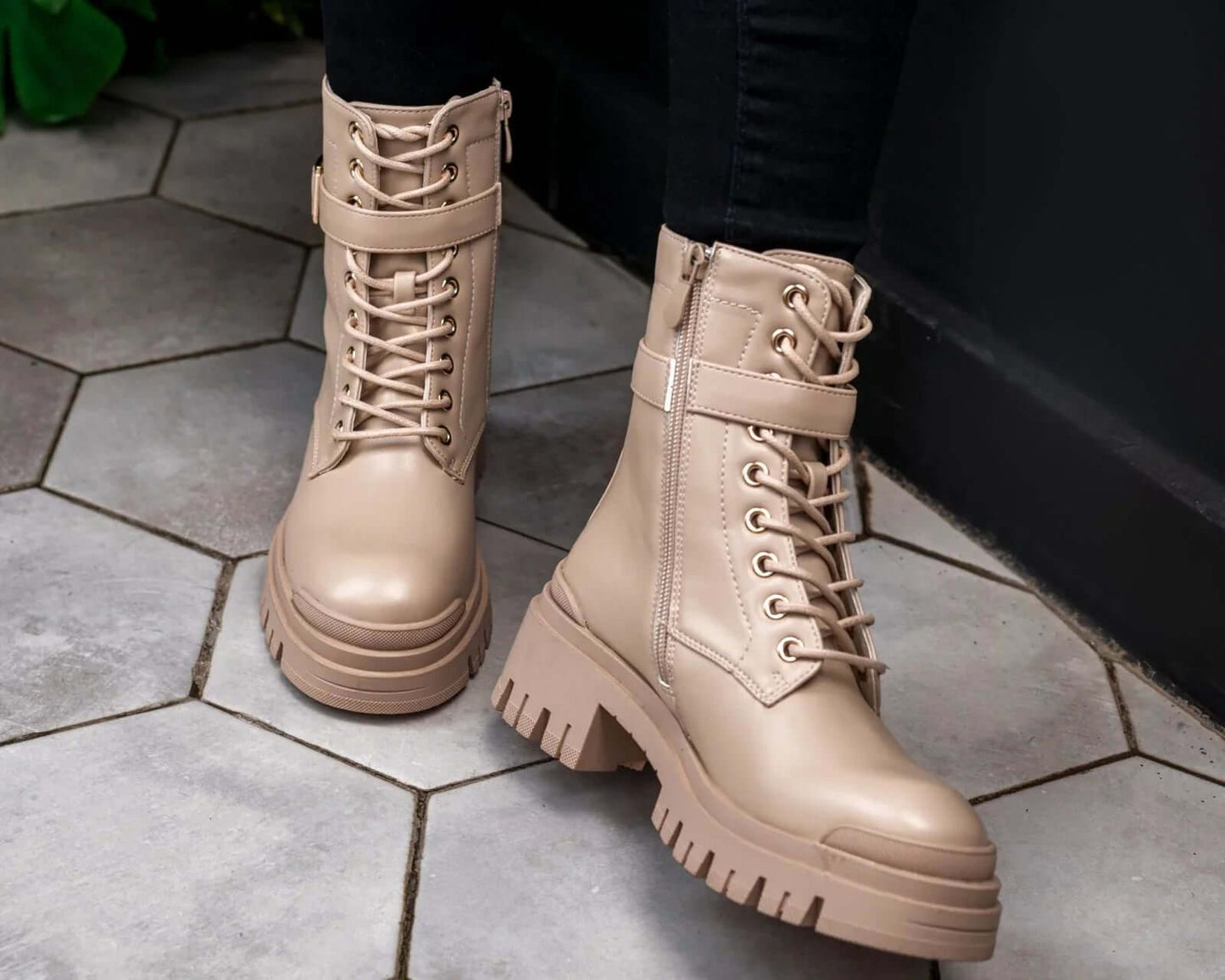 Combat Boots ( Beige) - Minichic collection