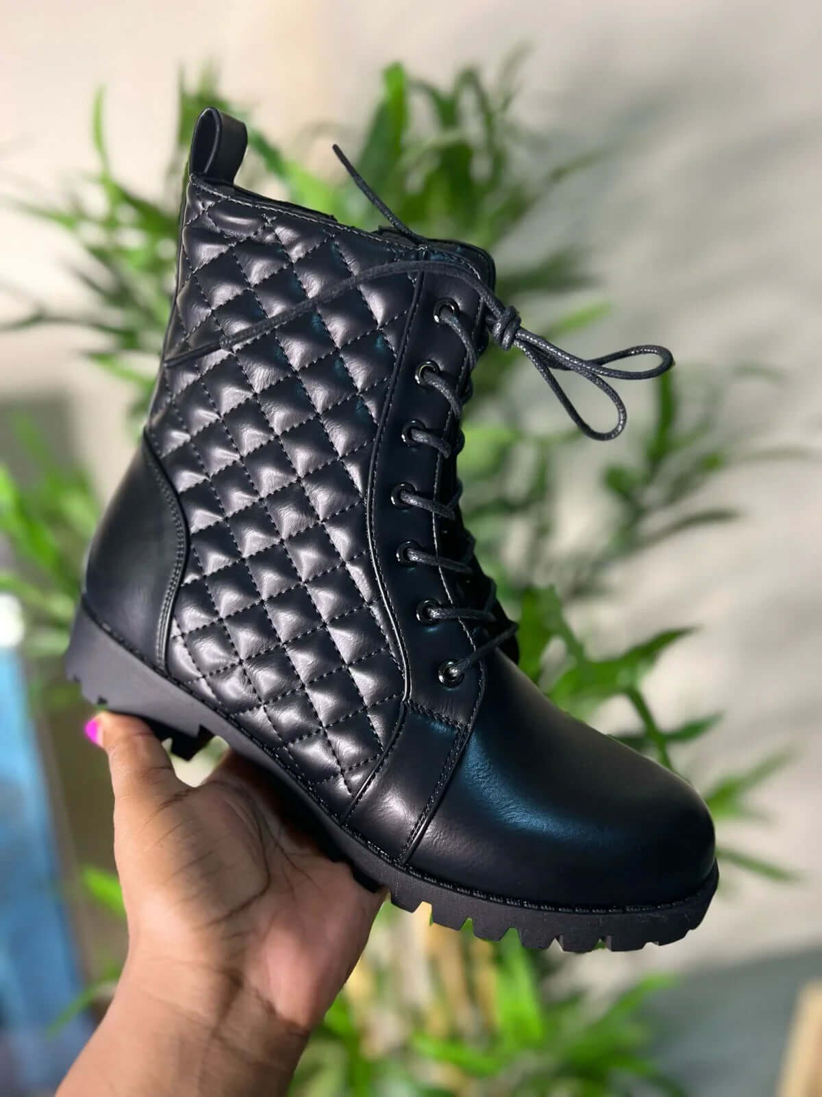 Strut Boots (Black) - Minichic collection