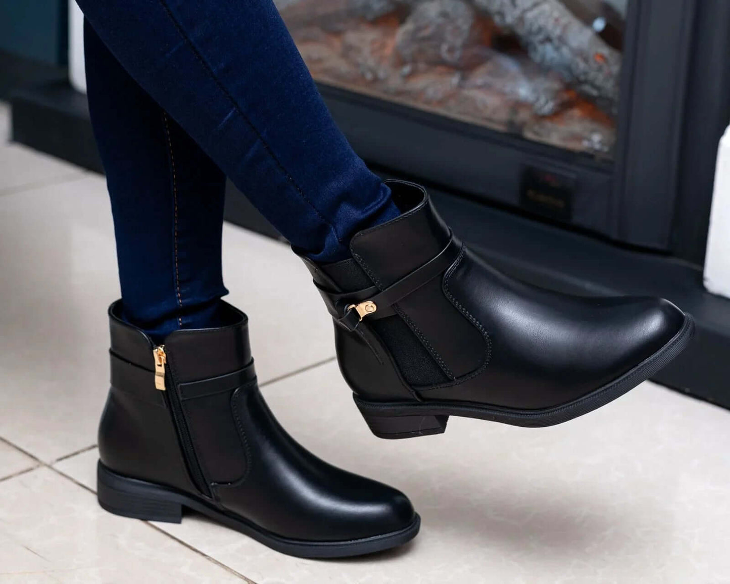 Raha Boots (Black) - Minichic collection