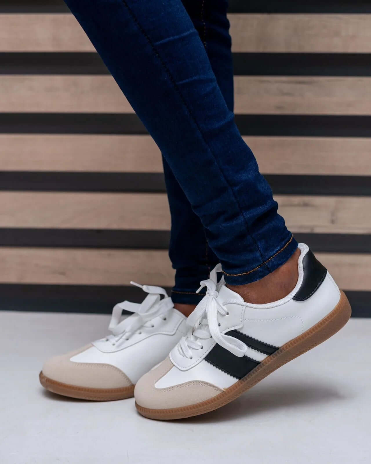Rebel Sneakers (Black) - Minichic collection
