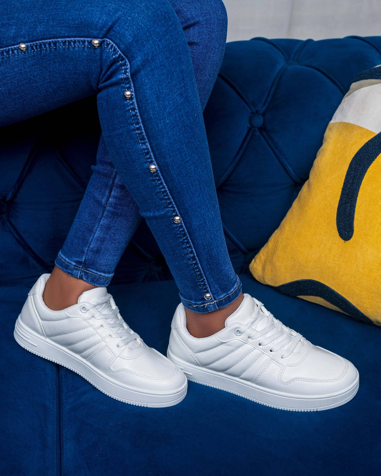 Urban V line sneakers-White - Minichic collection