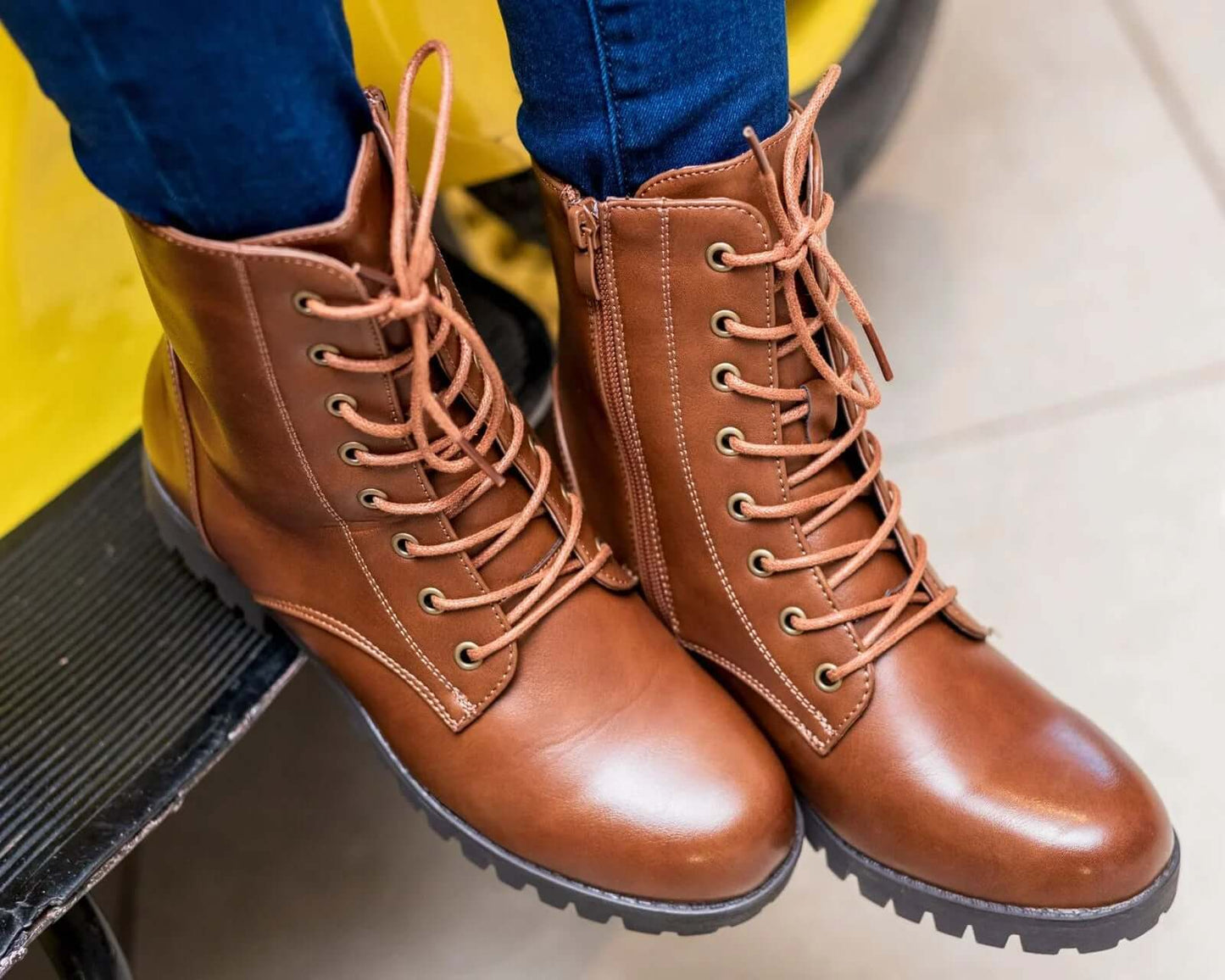 Footflex Boots (Brown( - Minichic collection