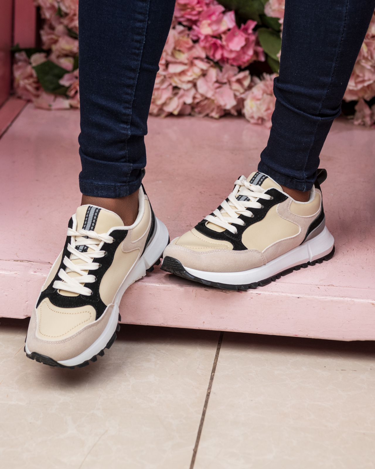 T Drops Sneakers (Beige) - Minichic collection 