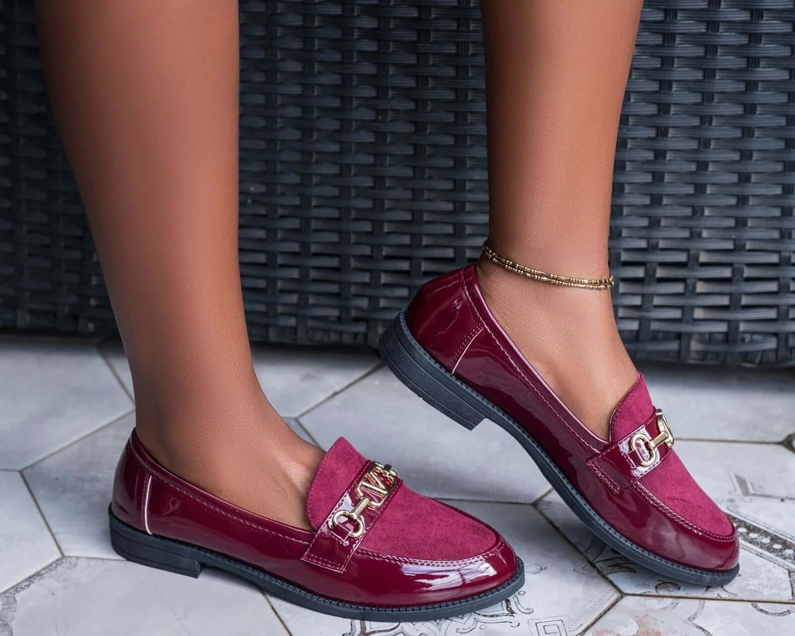 Audrey Brougues (Maroon) - Minichic collection 