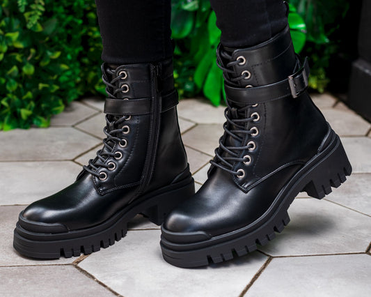 Combat Boots (Black)